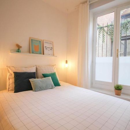 In The Heart Of Old Lille: Rue De La Monnaie Apartment Екстериор снимка